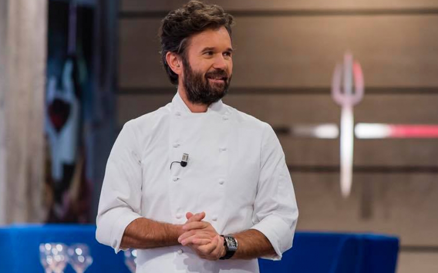 Carlo Cracco saluta Masterchef, speriamo sia solo un arrivederci.